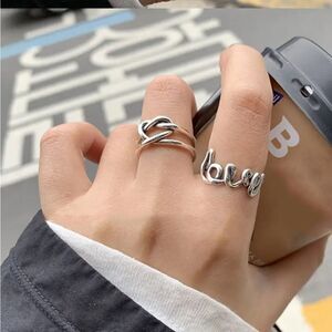 The Cursive Love Ring adjustable in 925 silver